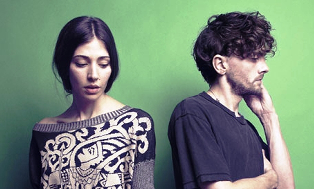 Chairlift vám umožní ovládnout děj jejich klipu k Met Before